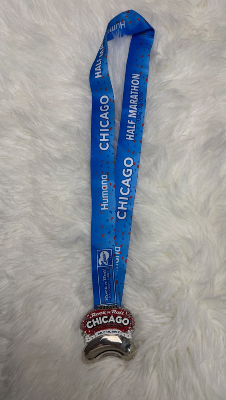 Chicago 2017 Rock n Roll Half Marathon Medal Bean Humana Race Finish Collectable